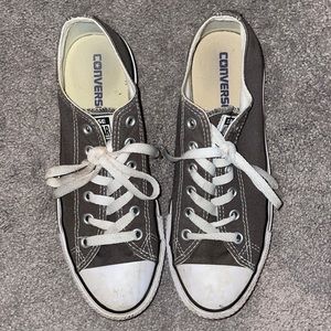 Grey converse